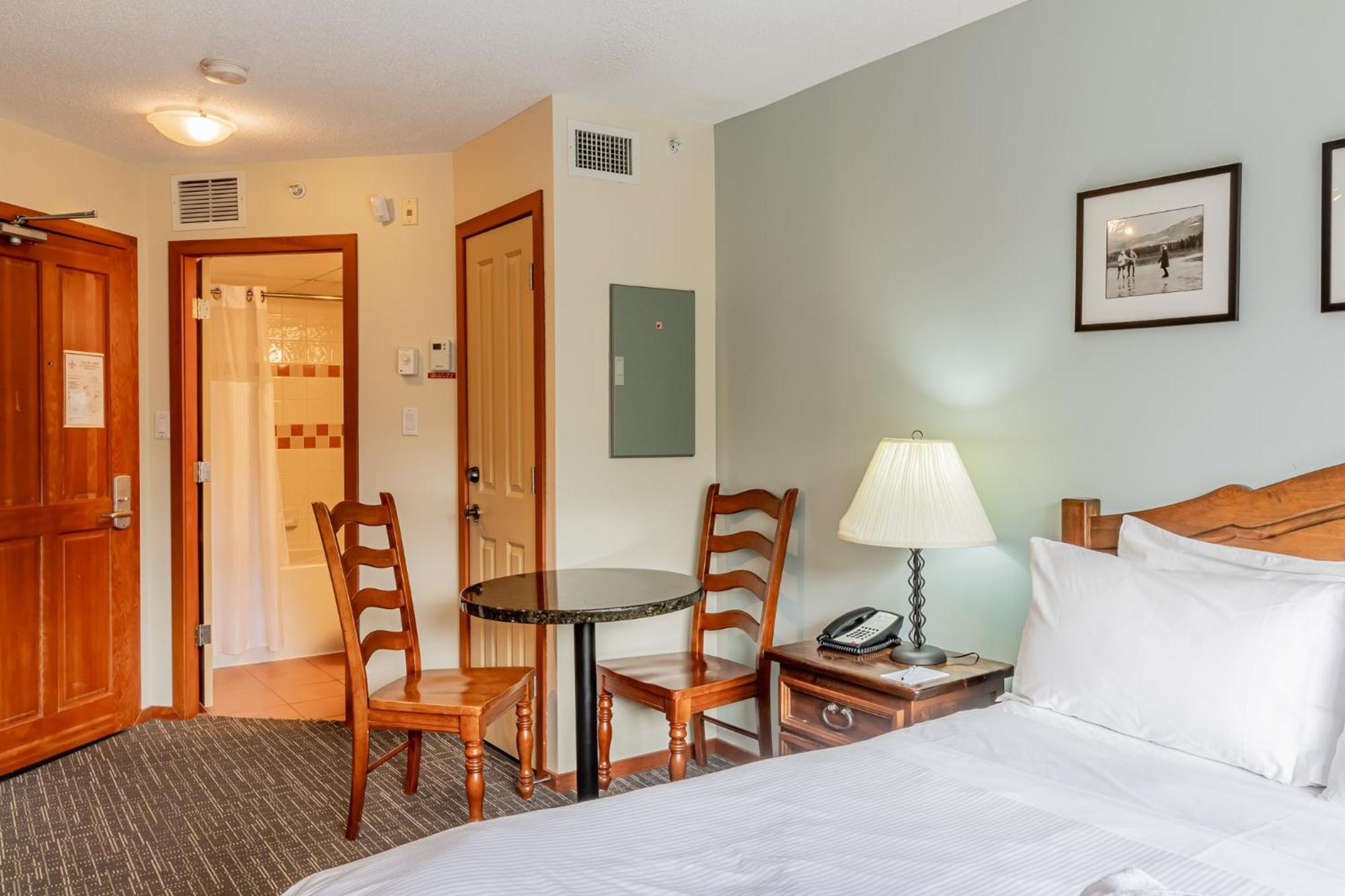 Cascade By Elevate Vacations Apartment Whistler Exterior photo