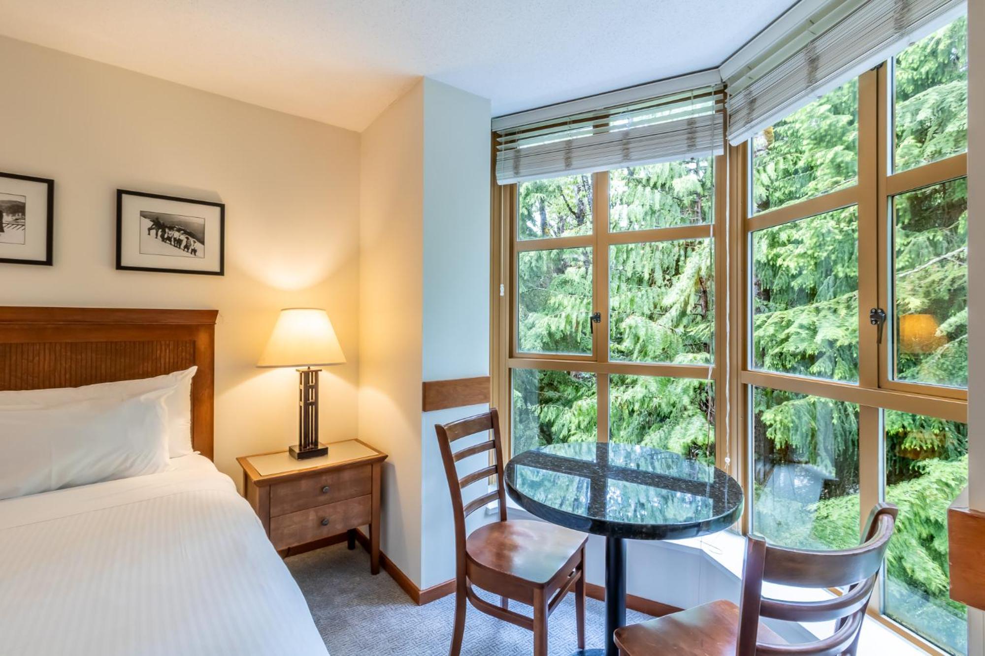 Cascade By Elevate Vacations Apartment Whistler Exterior photo